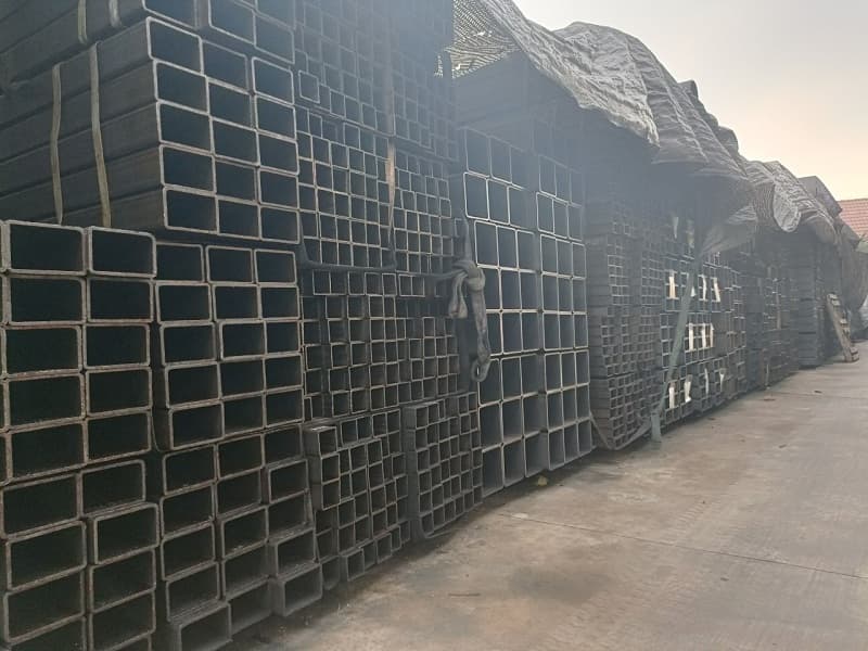 Thép hộp chữ nhật đen được ứng dụng phổ biến trong nhiều dự án