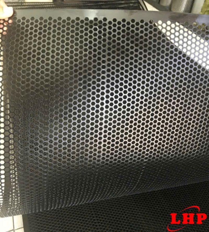 Ứng dụng của tôn đục lỗ  để trang trí