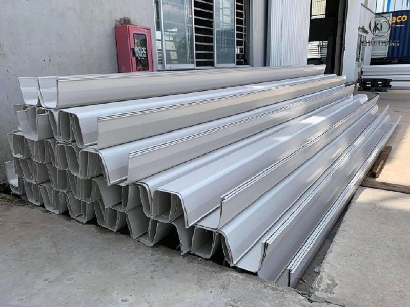 Máng xối nhựa nhiều kích thước khác nhau phù hợp mọi công trình