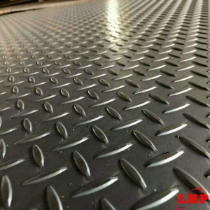 Thép tấm gân 3mm sử dụng phổ biến làm sàn kho