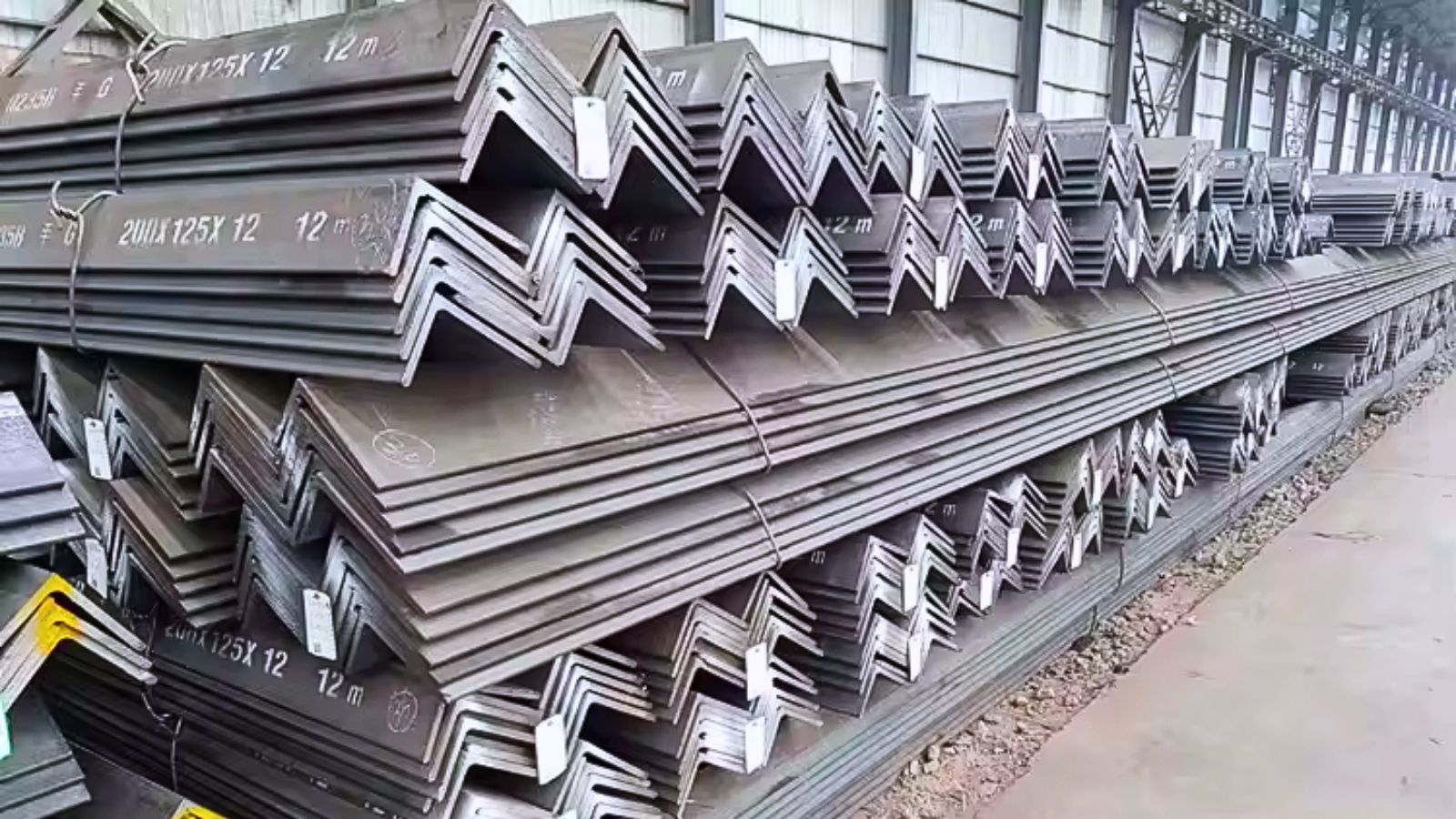 Thép V tại Lộc Hiếu Phát