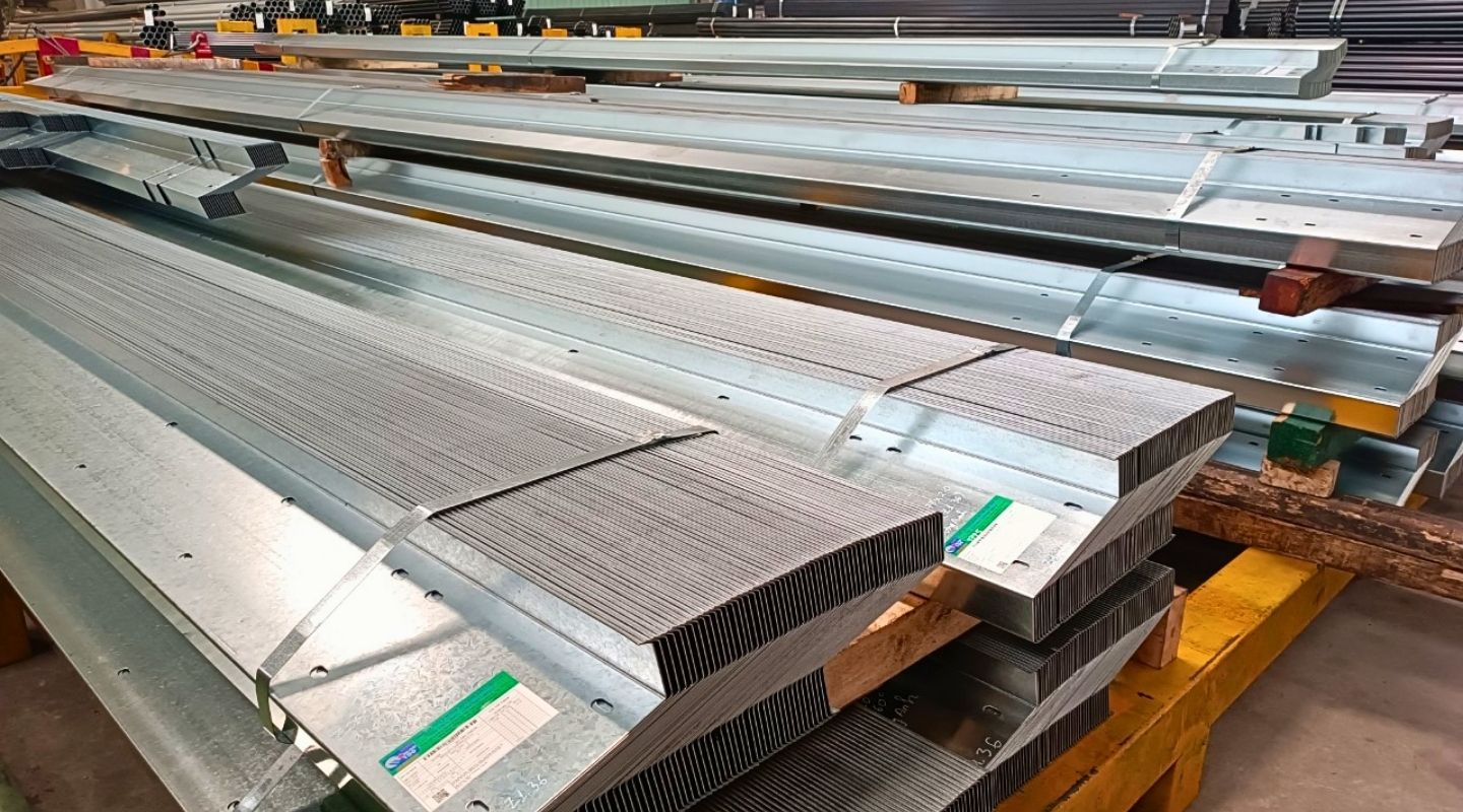 Xà Gồ - Sắt Thép Lộc Hiếu Phát