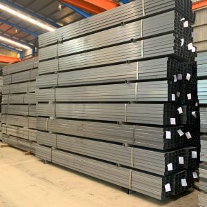 Kho hàng Xà gồ thép hộp Hoa Sen 50x100