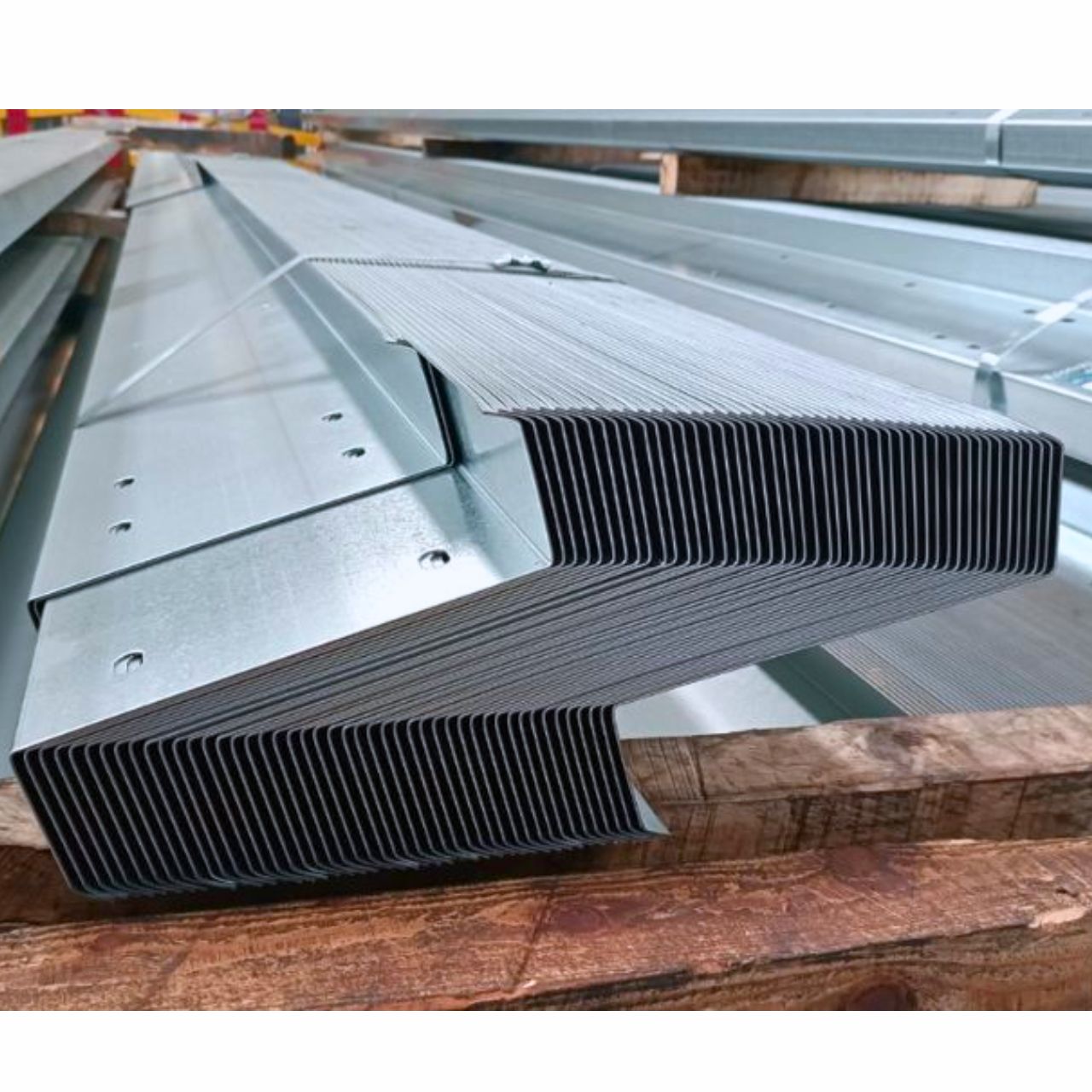 xà gồ thép z250 mạ kẽm