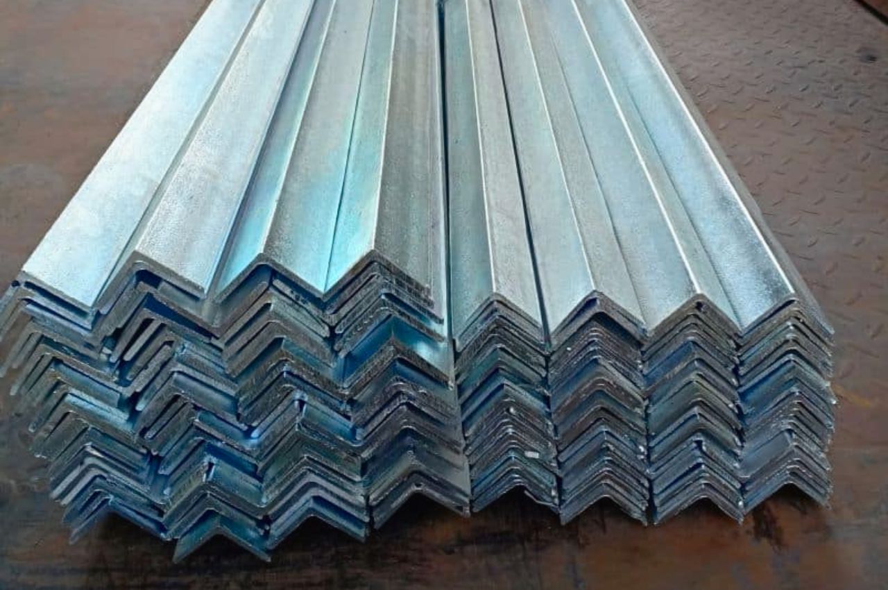 Thép hình V50x50 mạ kẽm nhúng nóng có khả năng chống ăn mòn tuyệt đối ngoài trời