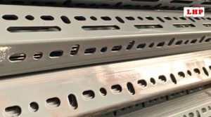 Thanh sắt lắp ghép chữ V lỗ mạ kẽm sơn tĩnh điện chống gỉ sét cực tốt